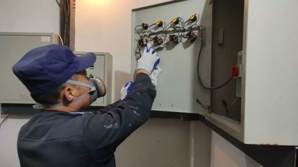 海上羅蘭物業服務中心4月份電氣安裝服務簡報